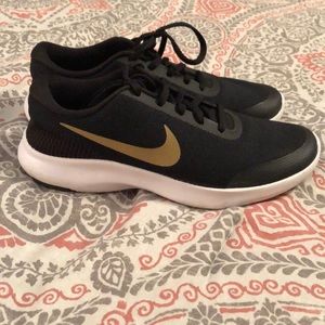 Nike flex experience RN 7